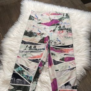 Lululemon High Times - pigment wave